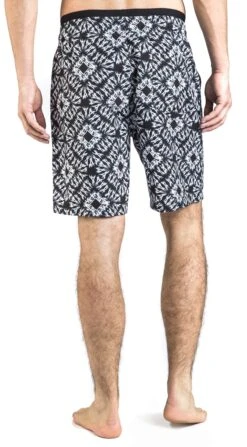 "Black/White Swim Shorts In Batik Look" Swim Shorts Black-white By RED By EMP 13 "Black/White Swim Shorts In Batik Look" Swim Shorts Black-white By RED By EMP -Men Fashion Clothing Store 477004wb